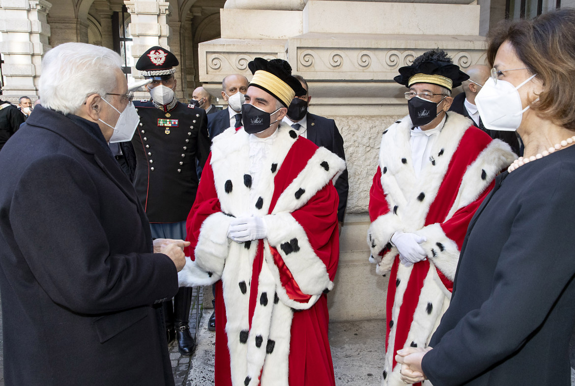 Giustizia in piena emergenza, crescono i tempi dei processi