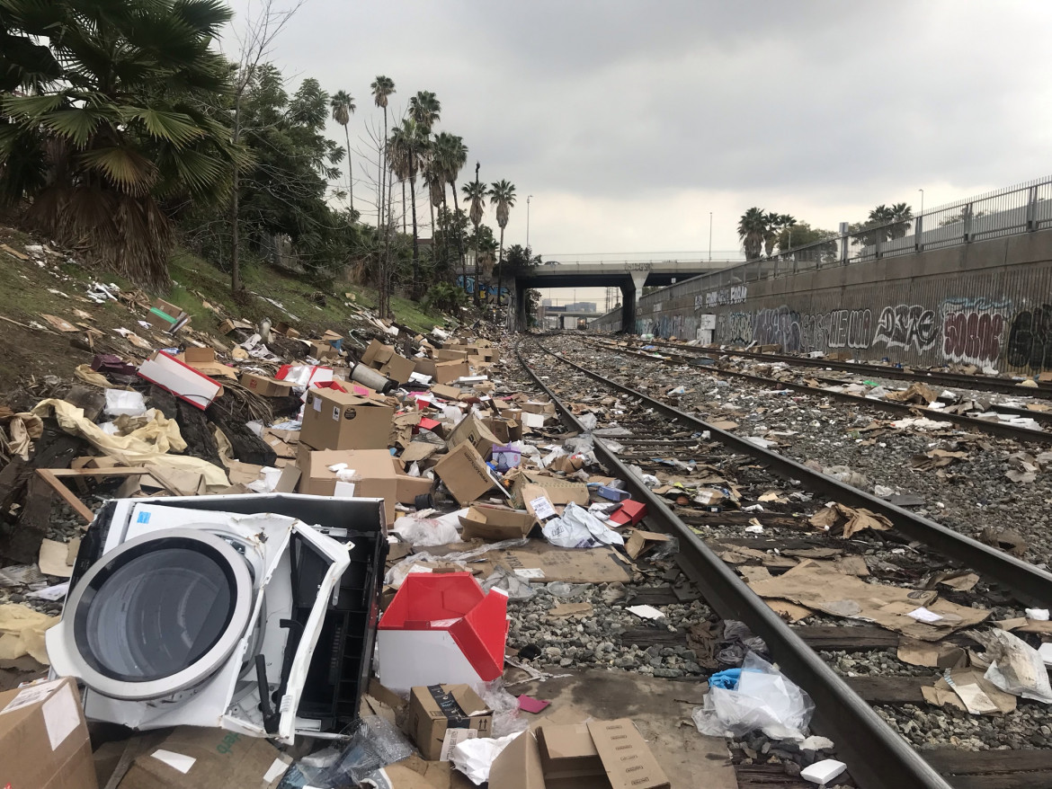 Le «grandi rapine» al treno merci delle disuguaglianze