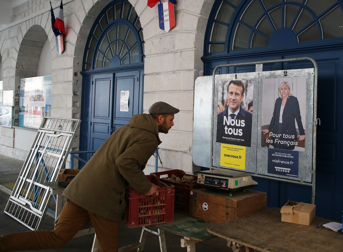 Il giorno della verità nella Francia in vacanza