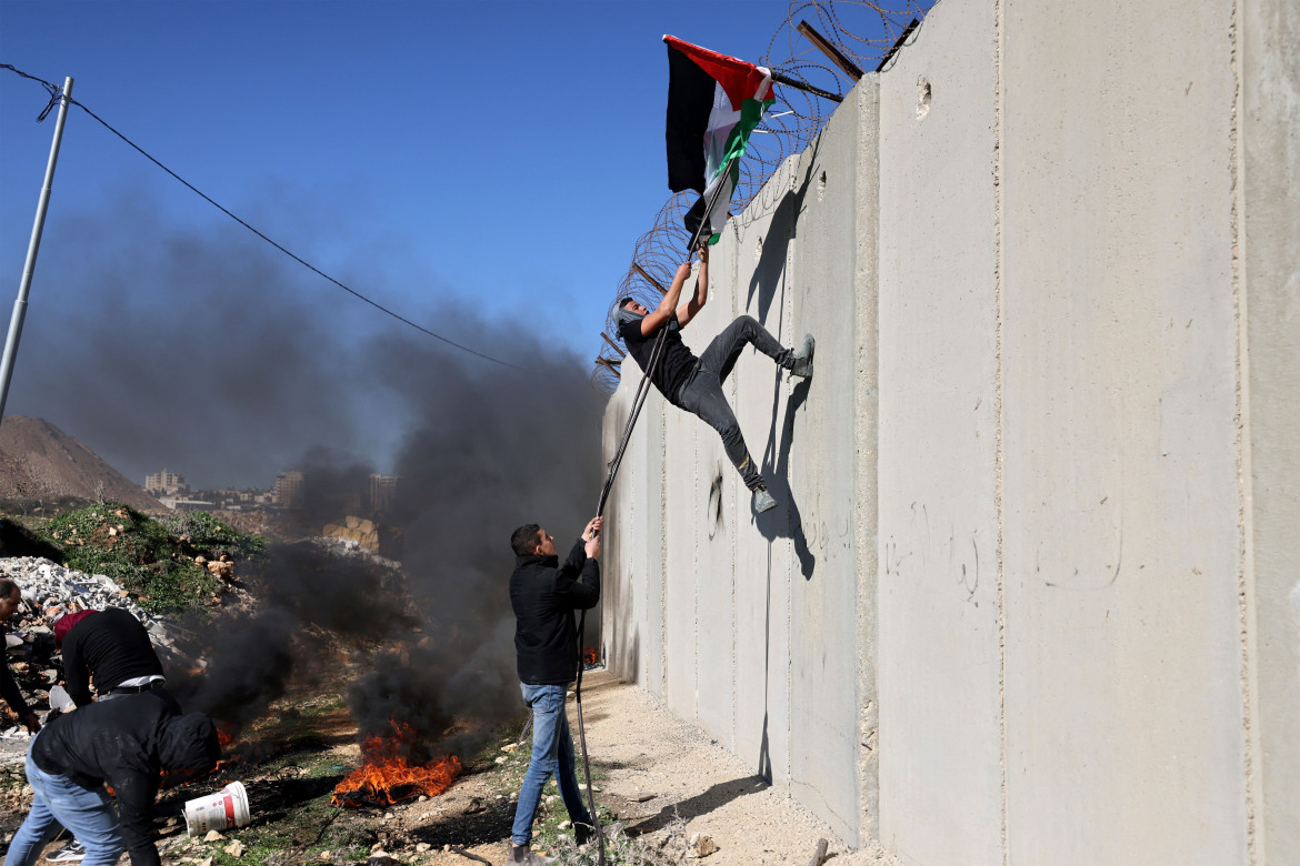 Centinaia di associazioni, parlamentari e accademici rispondono a Giulio Terzi su ONU e Palestina