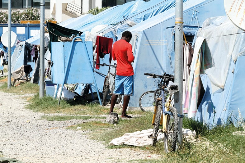 Dal ghetto al «Dambe So», una casa per la dignità dei braccianti di Rosarno