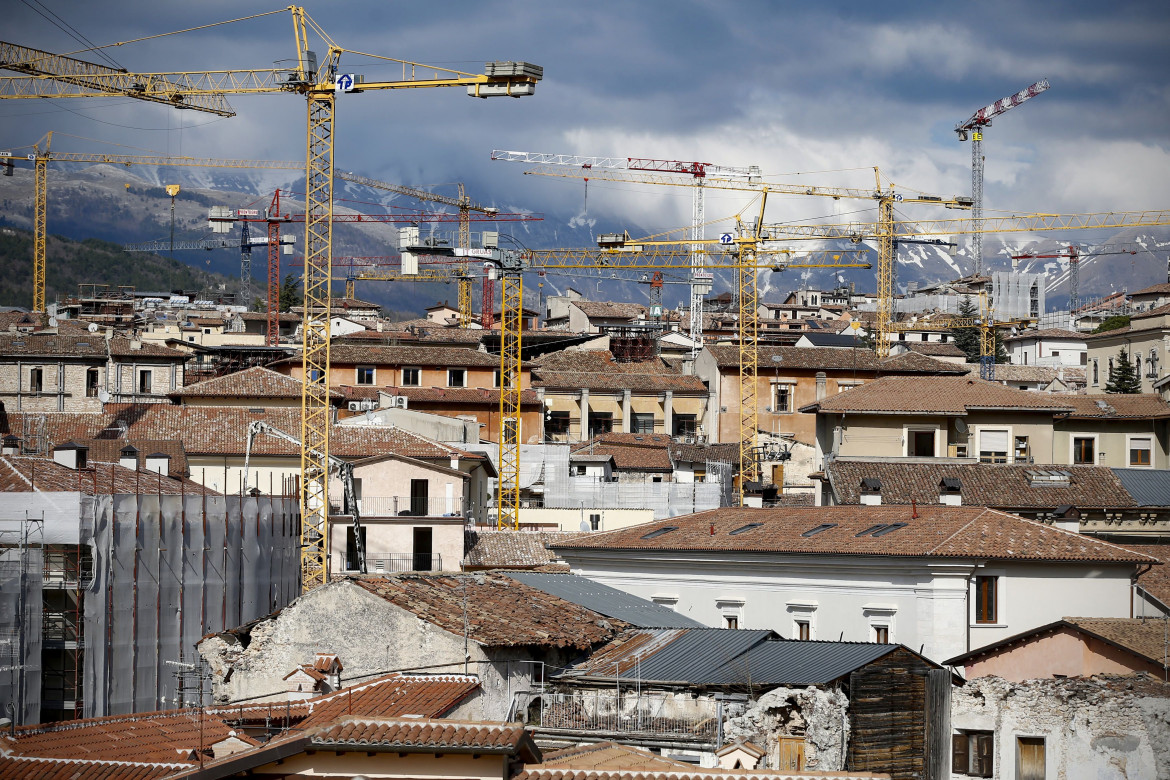 L’Aquila: Biondi sindaco subito, Pezzopane solo terza