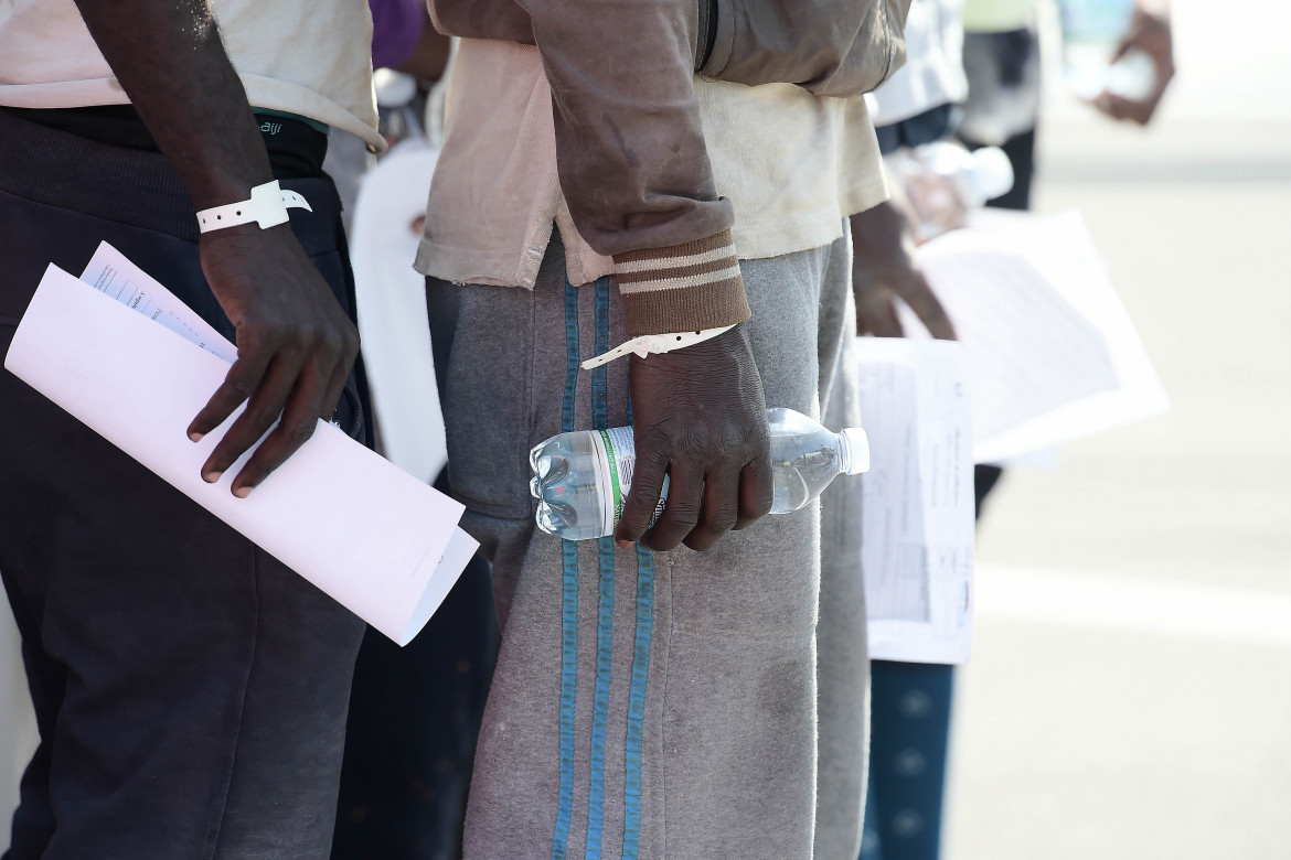 Mauro Palma: «Migranti, basta emergenze. Ora bisogna ripensare i Cpr»