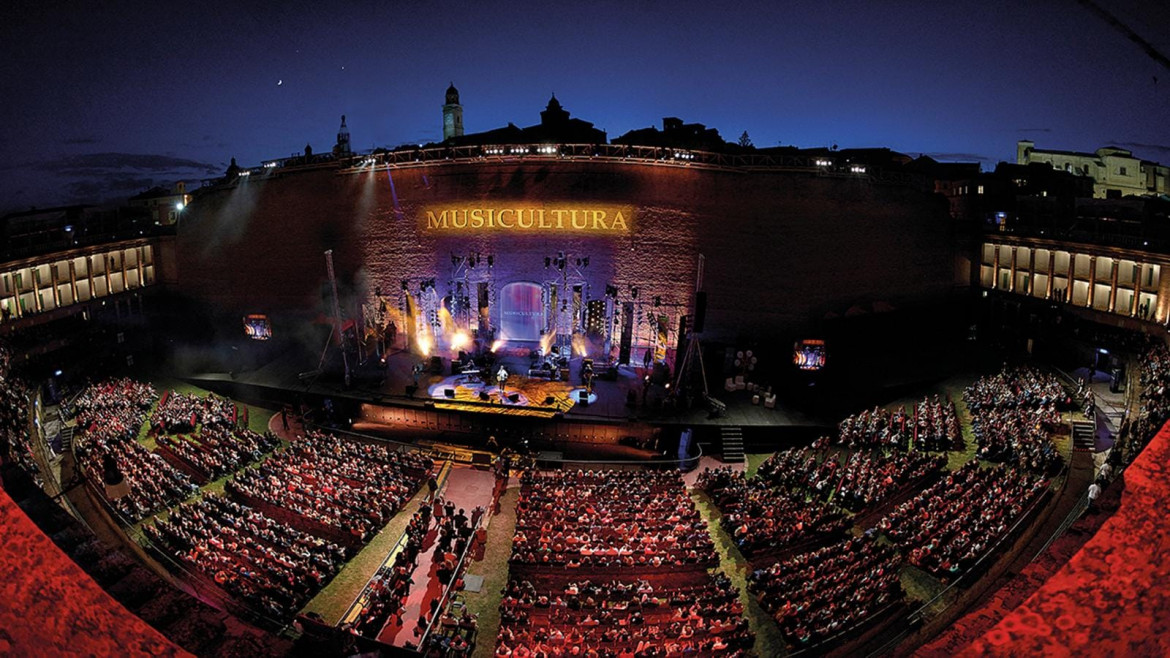 La canzone popolare di scena a Macerata