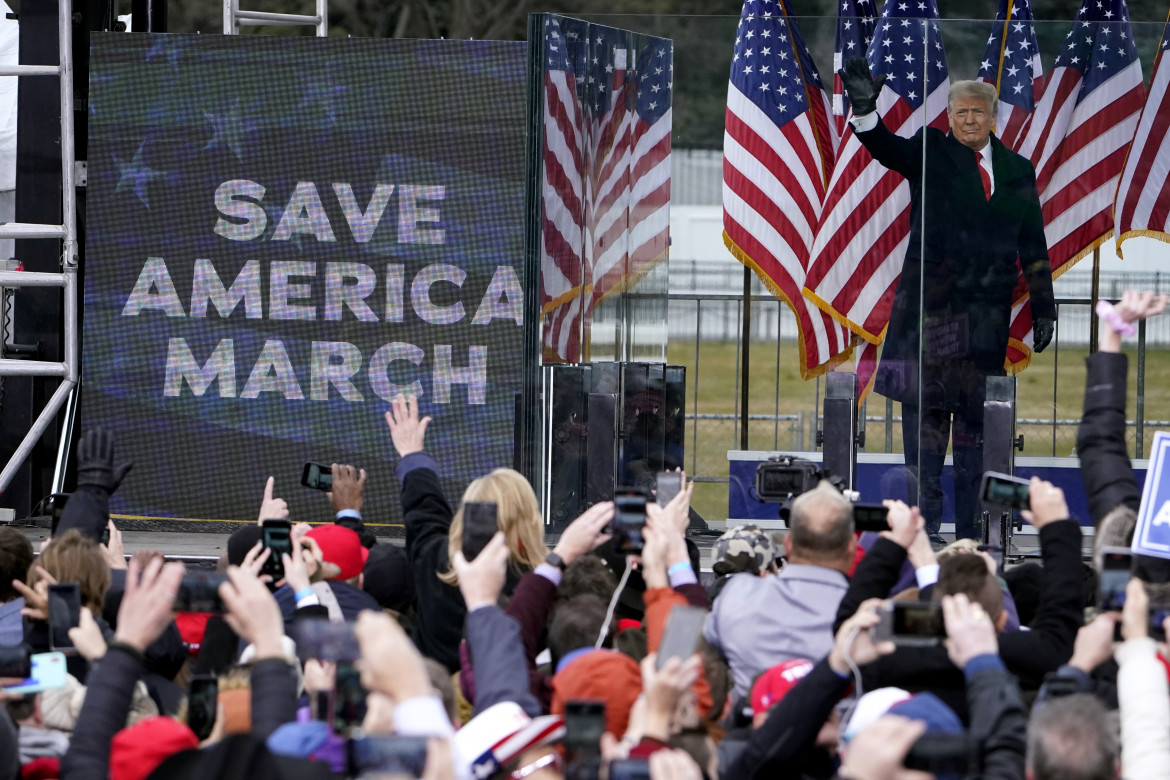 L’eco di Watergate. Ma l’obiettivo stavolta è smuovere il Gop