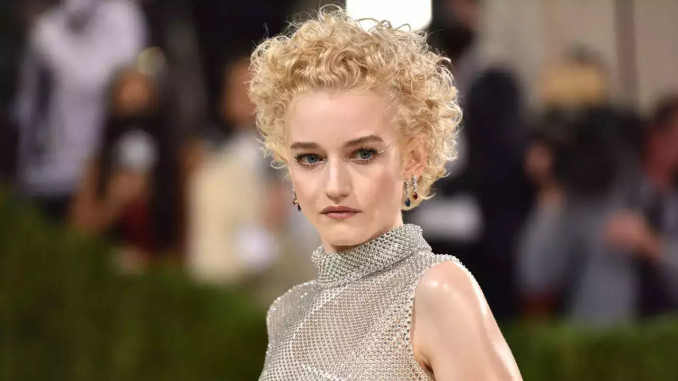 Julia Garner, la «nuova» Madonna