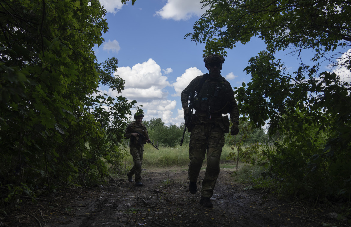 Sui territori occupati meno raid russi. A sparare di più è Kiev