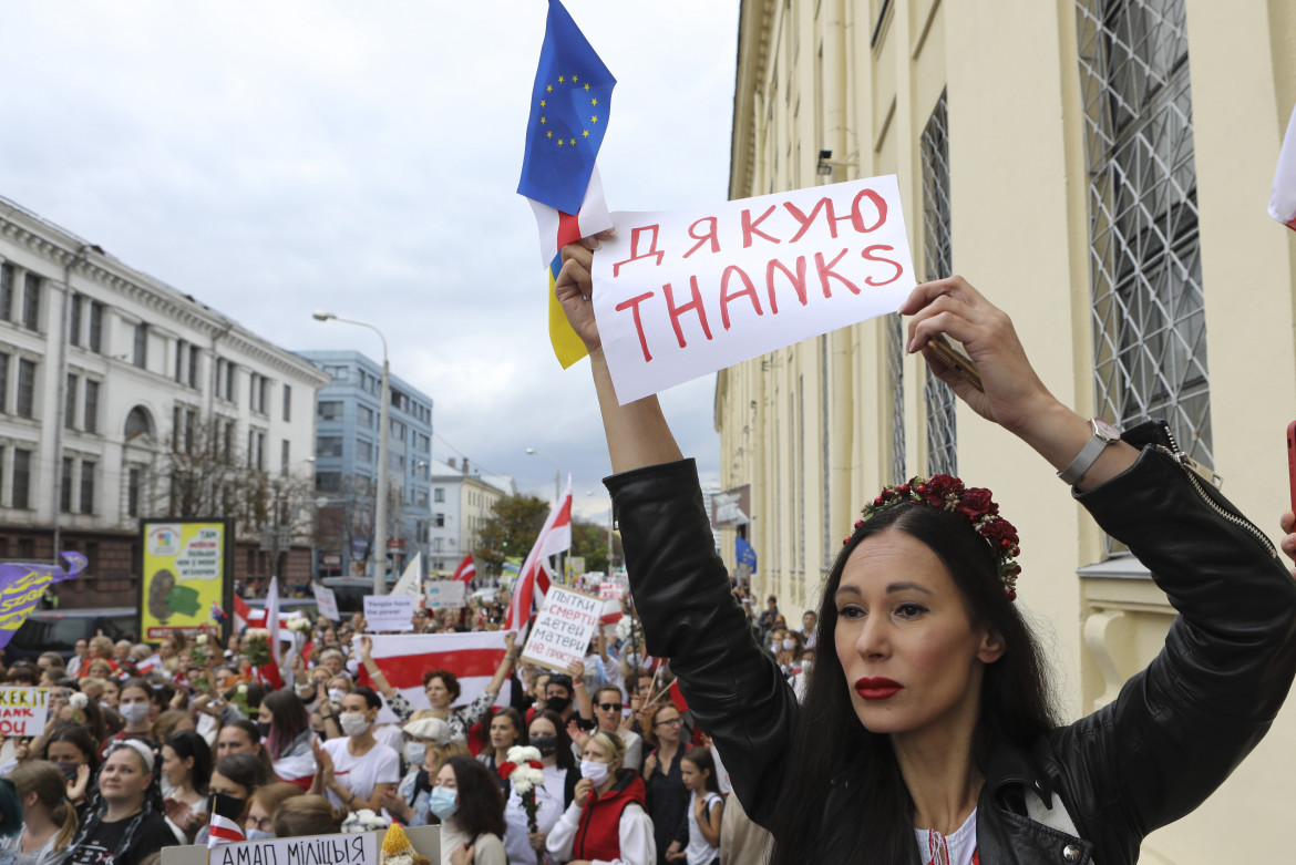 Repressione (e piazze piene) nel mondo «senza precedenti»