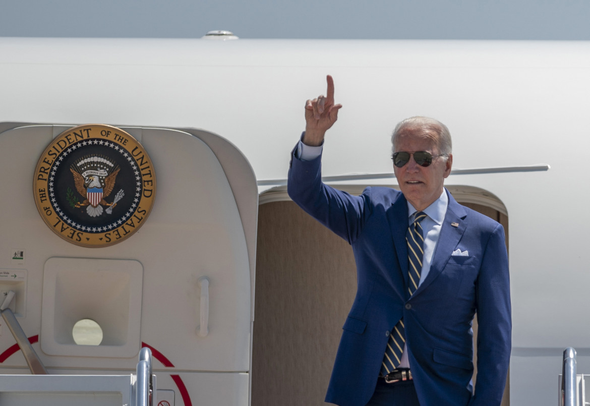 Biden promette di agire. Ma si rimangia l’emergenza climatica