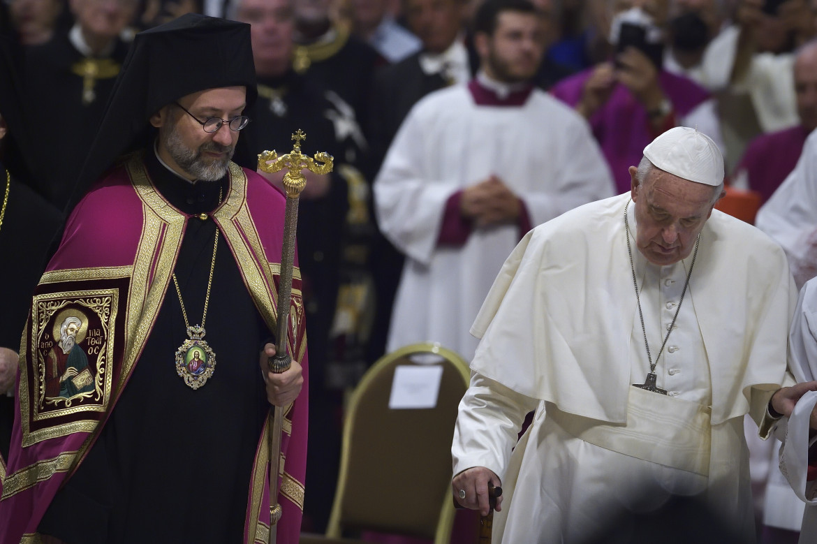 Prima a Mosca, poi a Kiev. Il papa ora vede il suo viaggio «possibile»