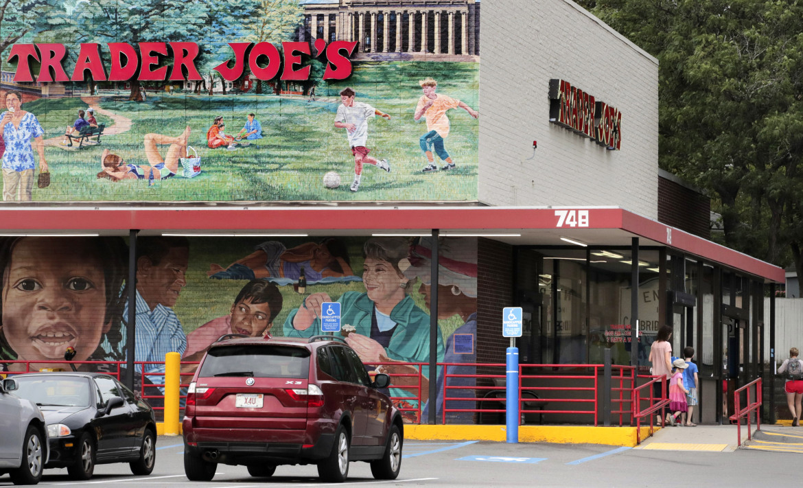 Supermercato Trader Joe's in Massachussets, foto Ap