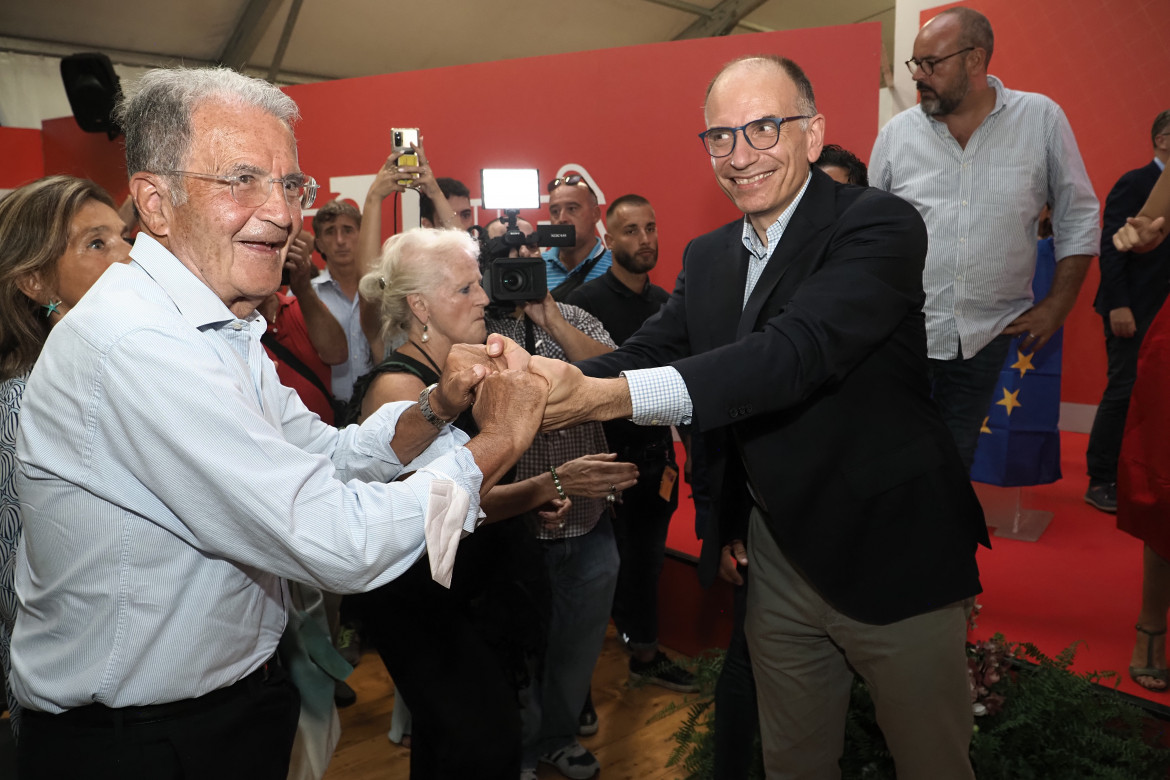 Letta, campagna al via da Bologna con Prodi: «La scelta è tra noi e Meloni»