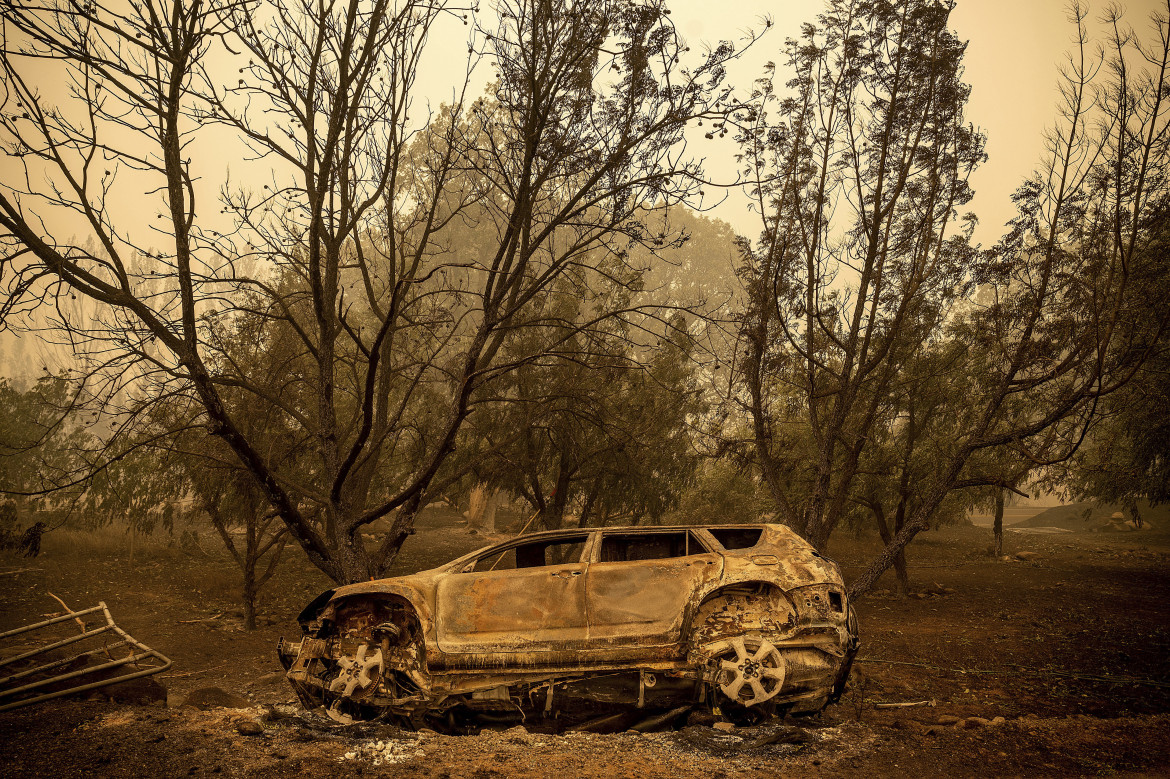 Incendio in California, foto Ap