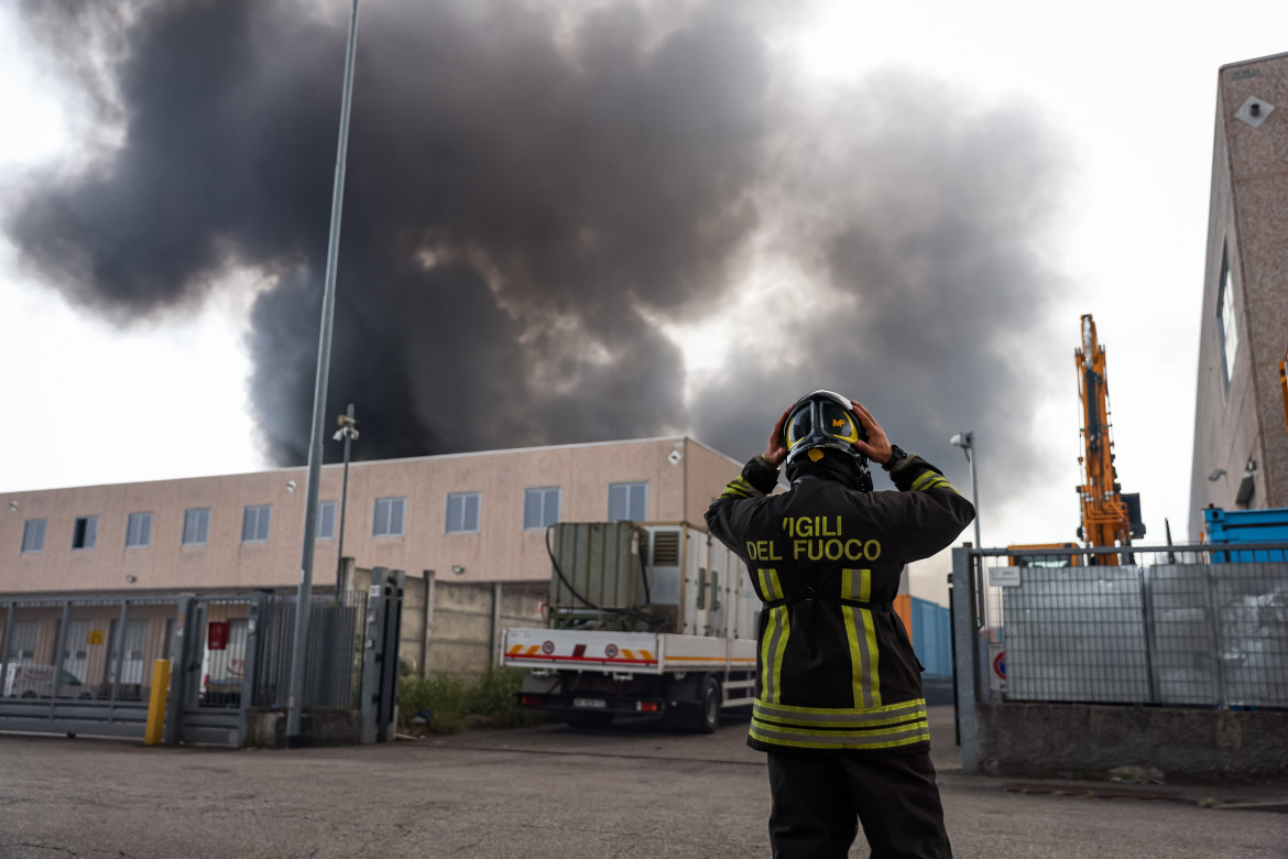 Incendio alla Nitrolchimica sei operai feriti, uno è grave