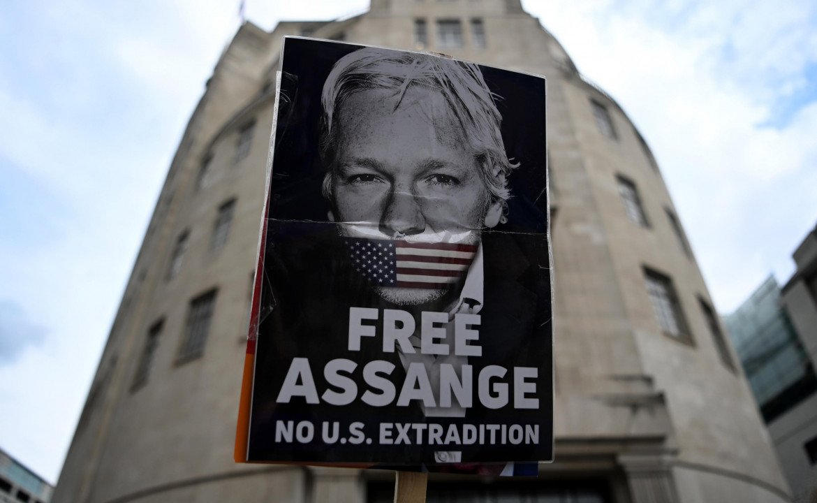 Assange