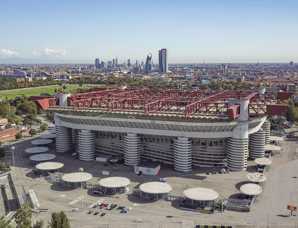 Ultras di Milan e Inter, 19 arresti con l’ombra della ‘ndrangheta