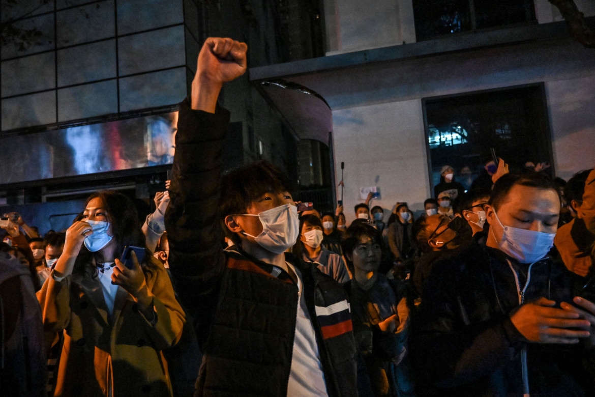 Se Mao scende in piazza contro il Partito comunista