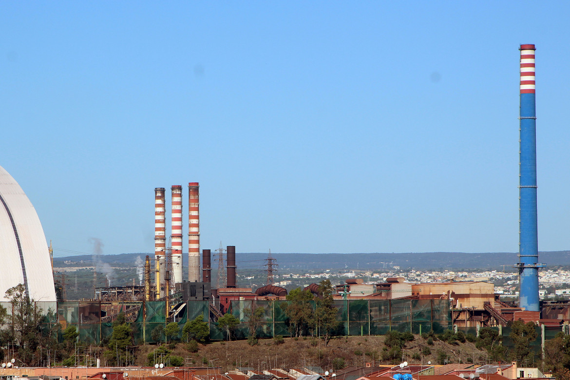 Ex Ilva, funziona subito il «ricatto» di Mittal: Urso convoca le parti