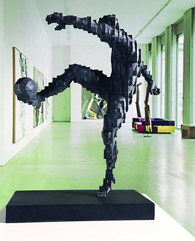 foto scultura di Antony Gormley