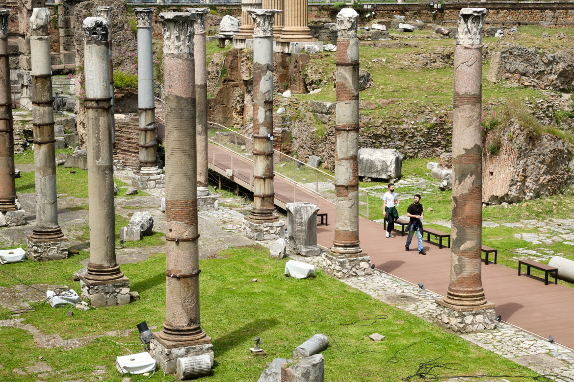 Come aggirare l’effetto scenografico delle rovine