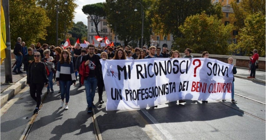 Beni culturali, l’associazione Mi riconosci: «Precari, sotto pagati e senza diritti, solo il 6% ha il contratto di categoria»