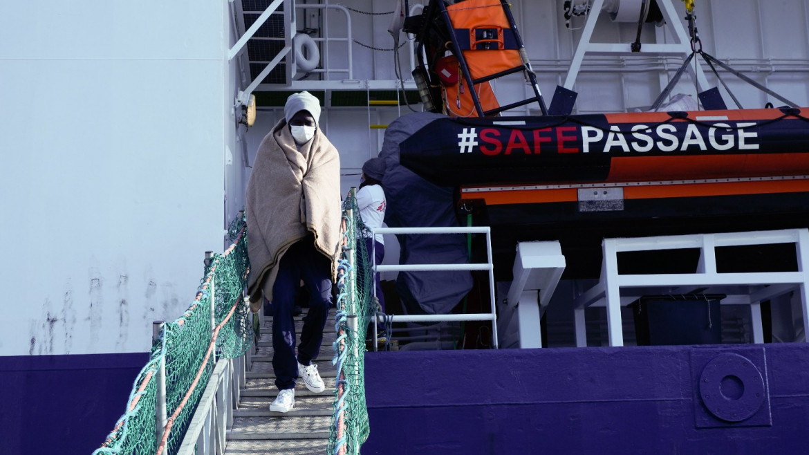 Gli sbarchi ad Ancona sono una vittoria per il Viminale. Msf: «Non finisce qui»