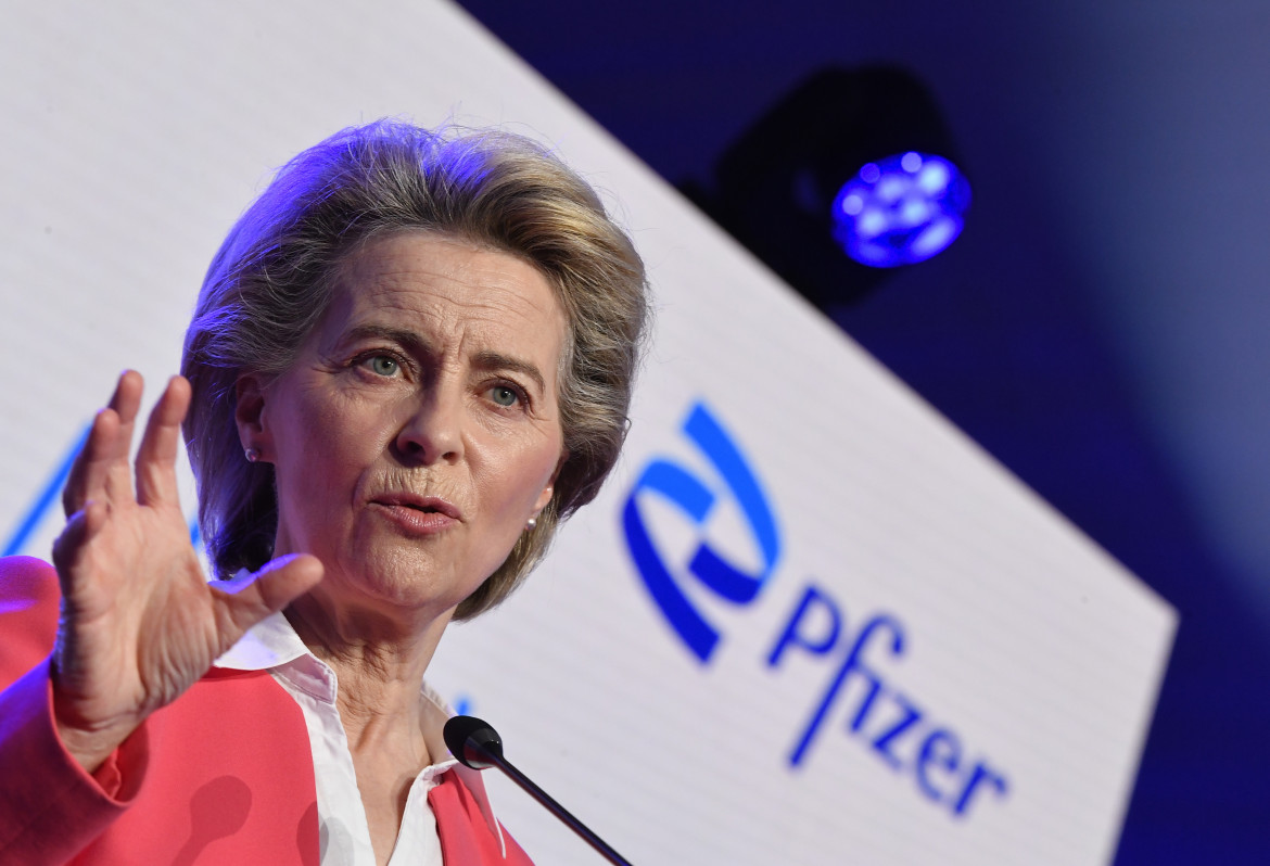 Guai per von der Leyen, il parlamento Ue contro il caso Pieper