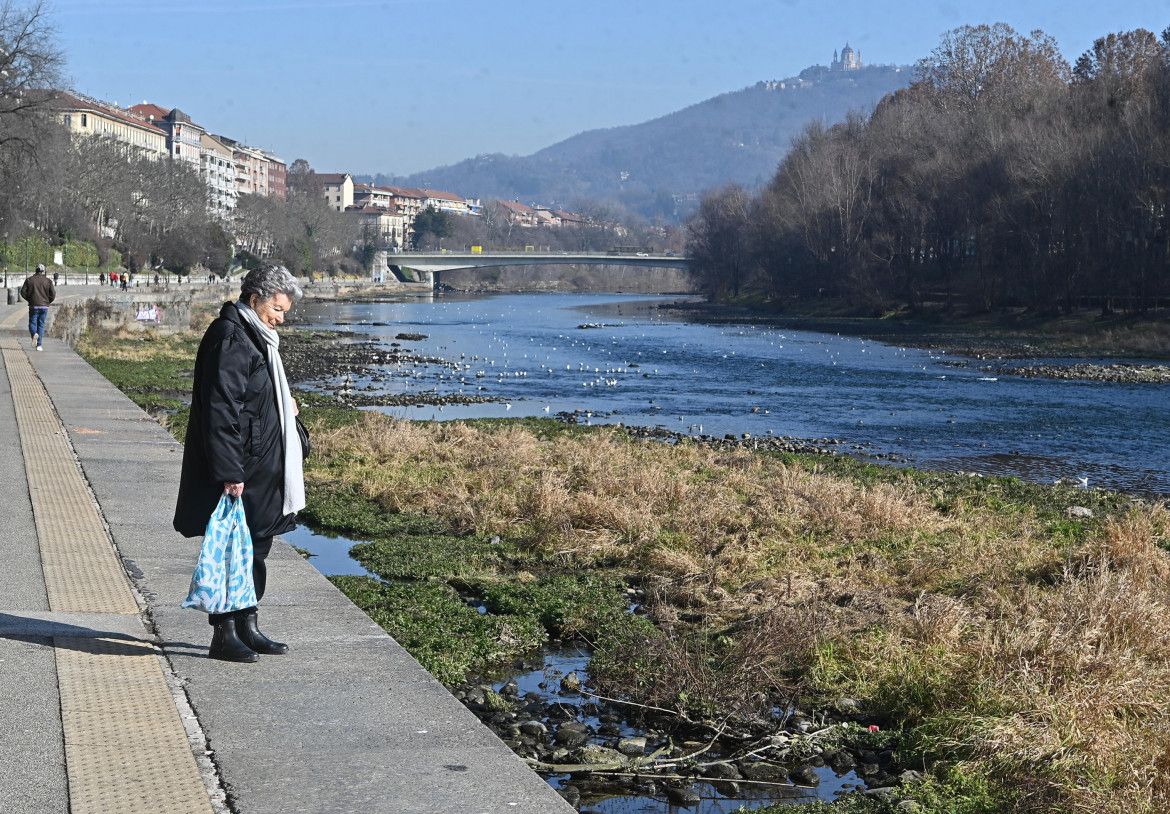 «Situazione critica», il Po è di nuovo a secco