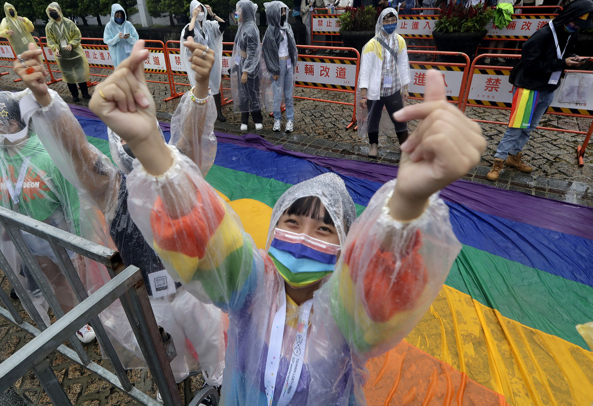 Taiwan legalizza i matrimoni gay anche con partner stranieri