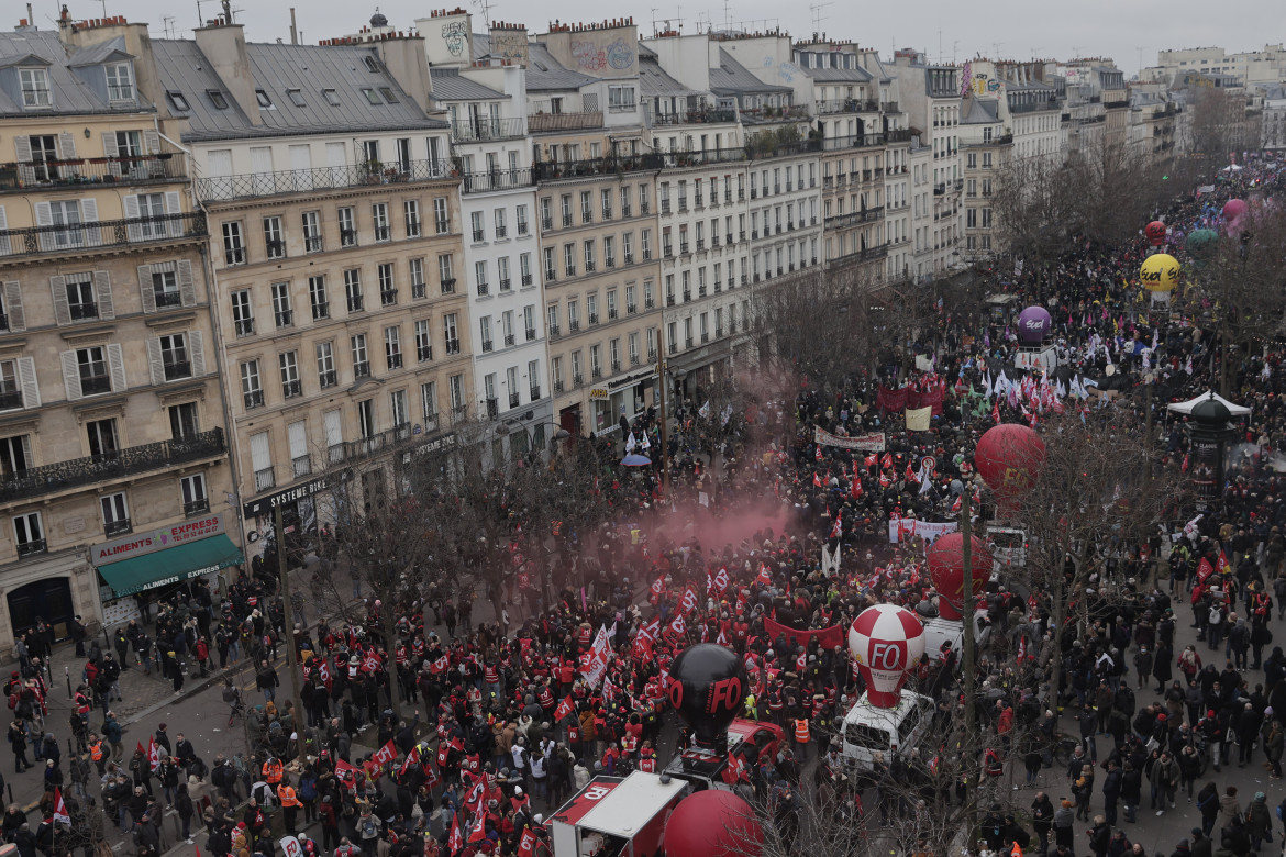 In città e in provincia, i figli a difesa dei genitori. Voci dal corteo di Parigi