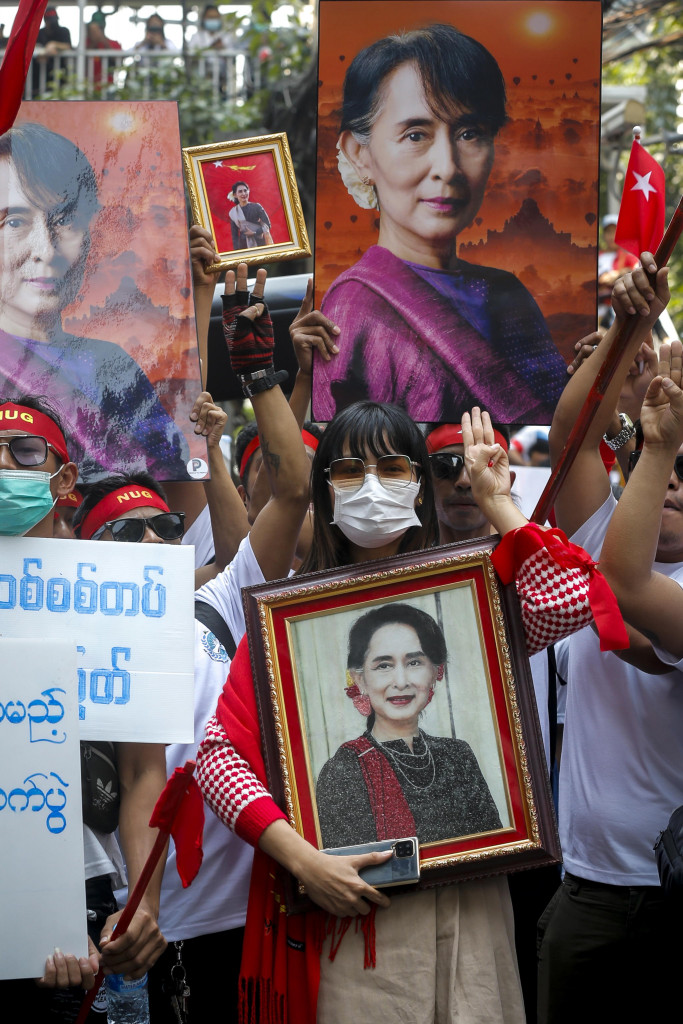 Myanmar, Aung non vota più qui