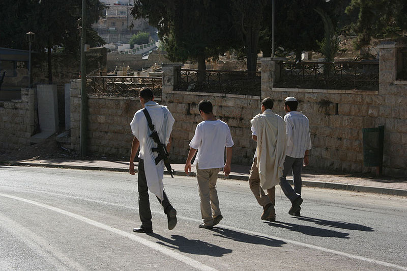 Coloni israeliani a Hebron