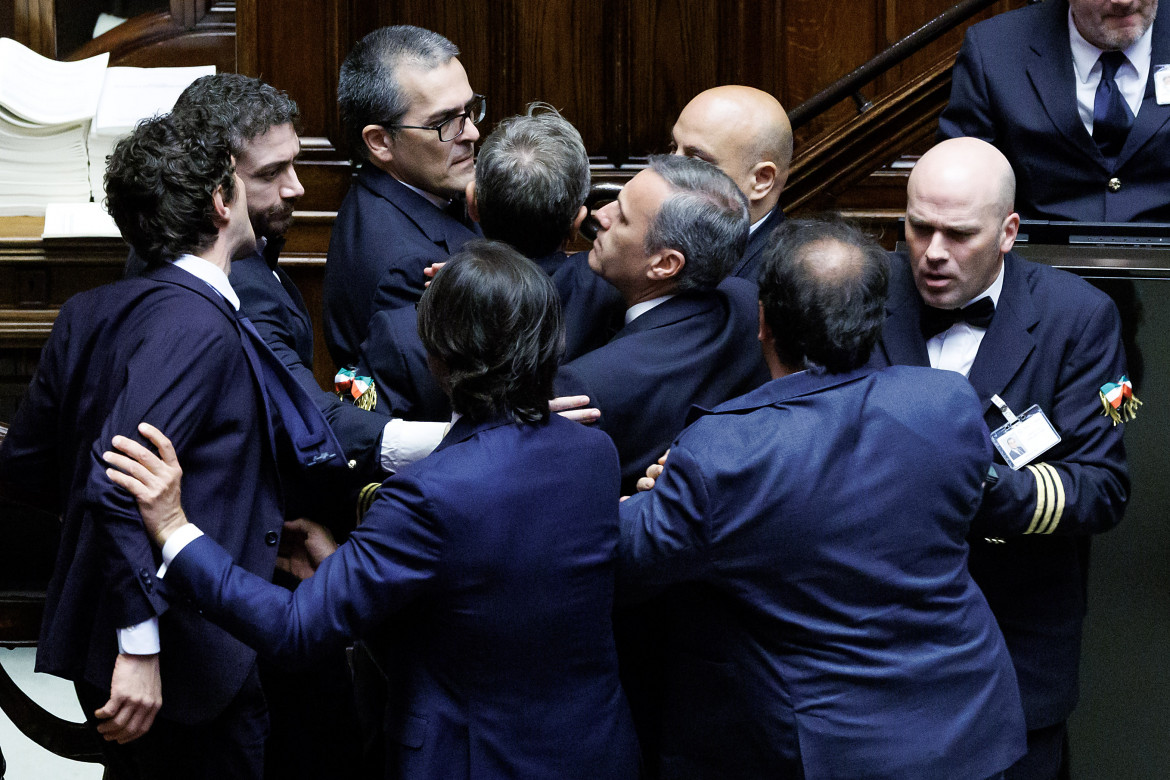 Il Def stavolta passa la prova. Nervi tesi a Montecitorio