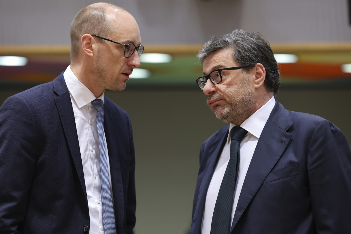 Giorgetti all’angolo, Bruxelles respinge la trattativa sul Mes