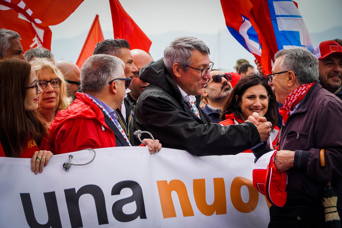 Napoli, i confederali al governo: «Sarà un lungo ciclo di proteste»