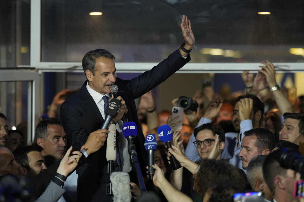 La destra di Mitsotakis stravince in Grecia: «Cambieremo la Carta»