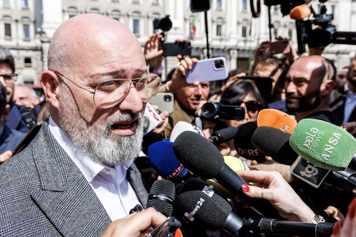 Centrodestra contro Bonaccini: «Non può fare il commissario per l’alluvione»