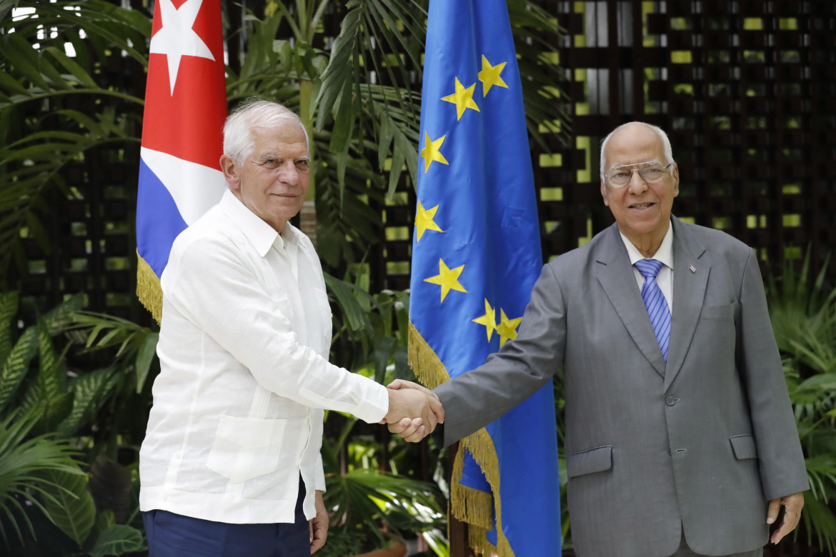 Borrell cerca di far sposare a Cuba la causa ucraina