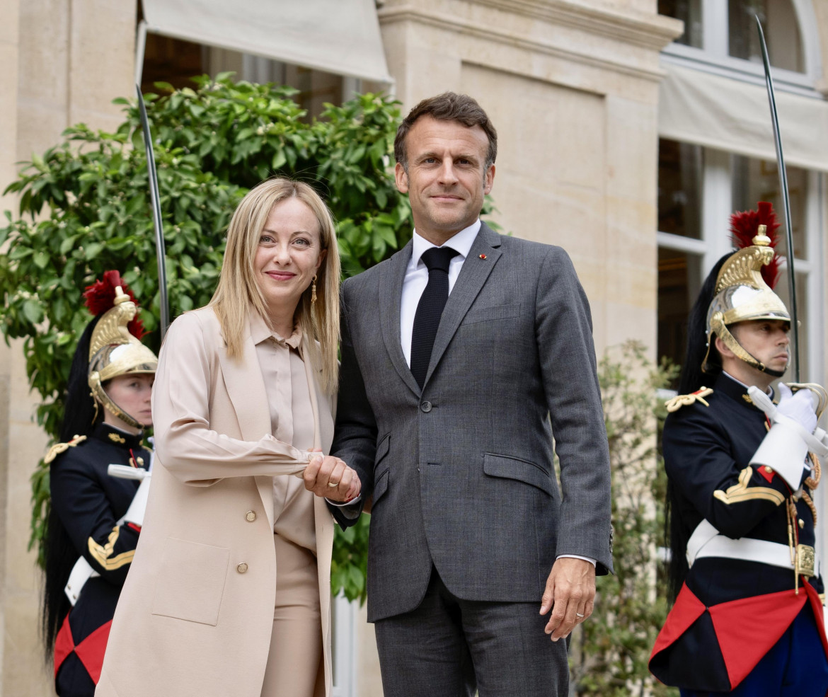 Meloni e Macron all'Eliseo, foto Ansa