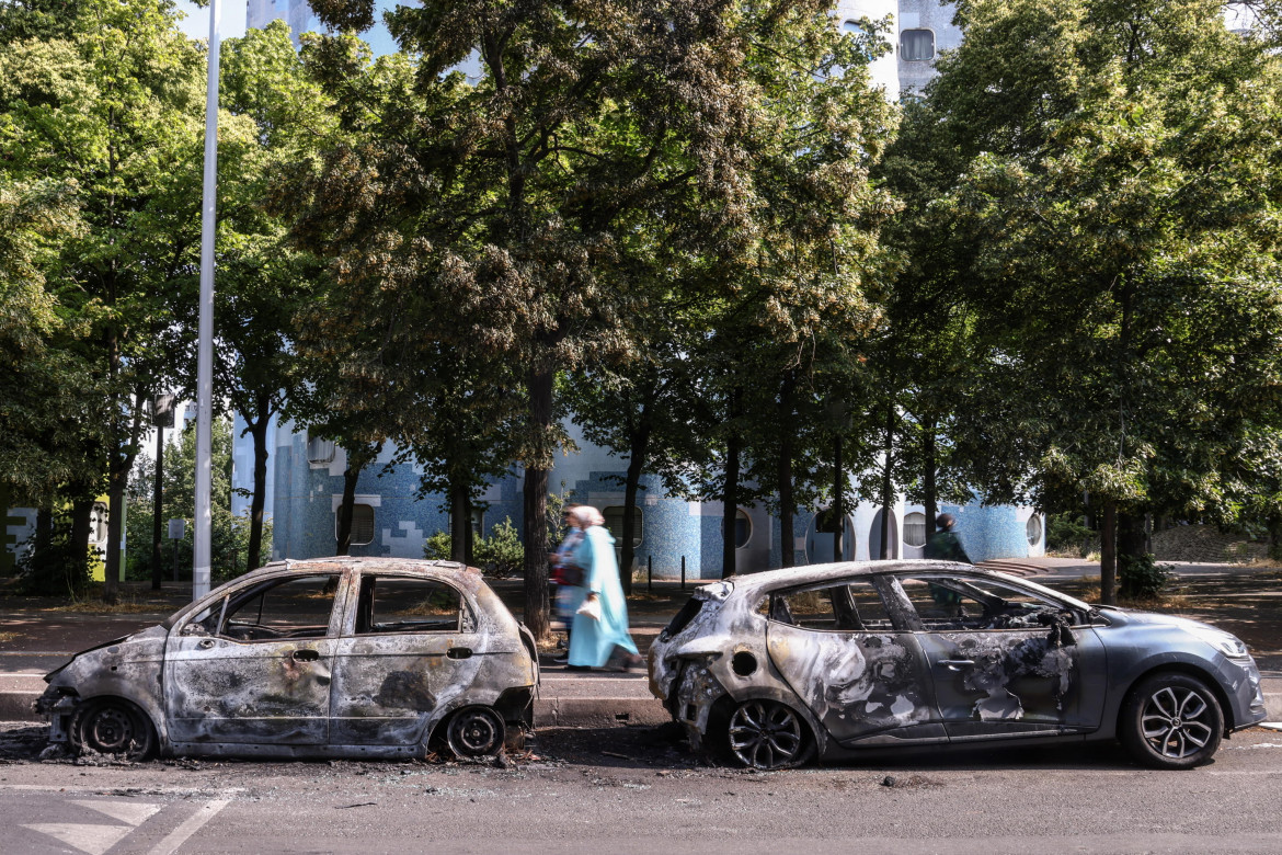 Françoise Vergès: «Dai servizi ai quartieri, lo spazio pubblico di Parigi non è neutro»