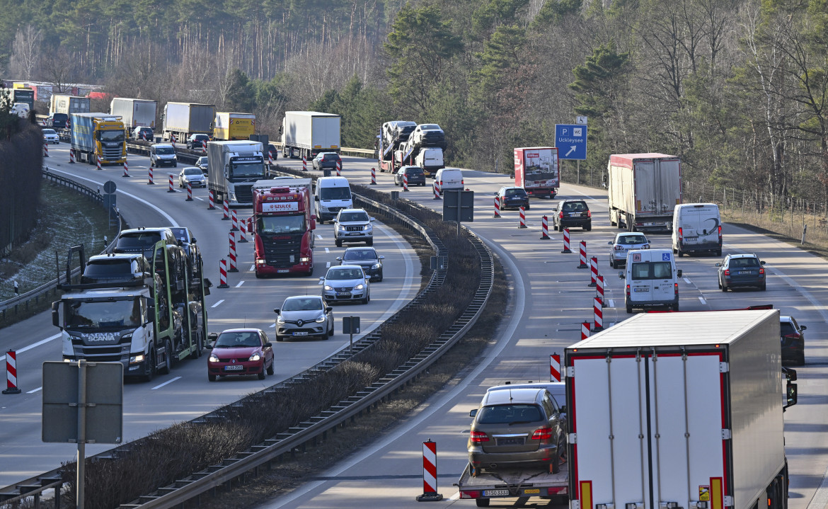 Mobilità, la rivoluzione made in Germany: «Basta con le strade»