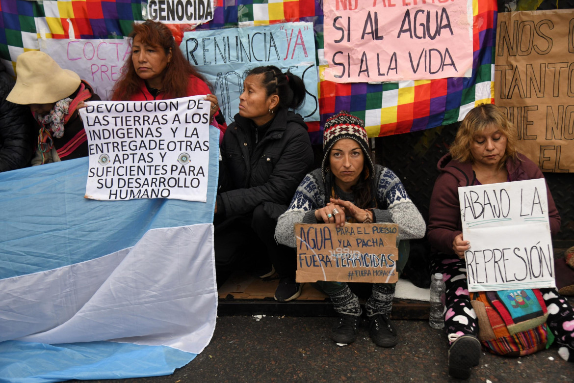 Repressione, diritti indigeni calpestati e fiumi prosciugati: «È tutto per il litio»