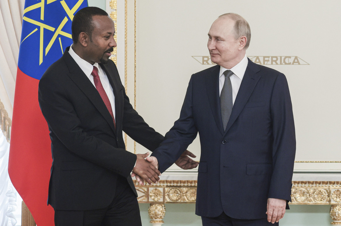 Grano, energia, sicurezza: Putin si gioca la carta Africa