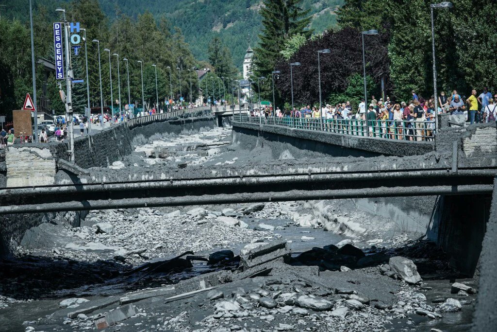 L’esondazione del Rio Merdovine a Bardonecchia