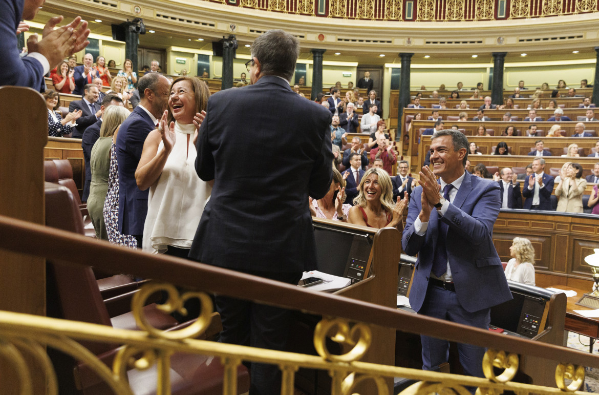 Spagna, per i socialisti un passo verso il governo