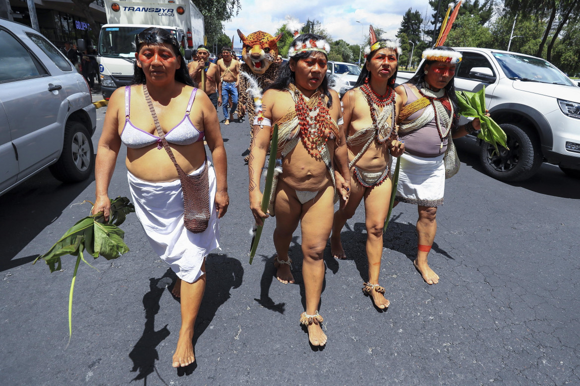 Referendum per fare la storia, via i petrolieri dall’Amazzonia