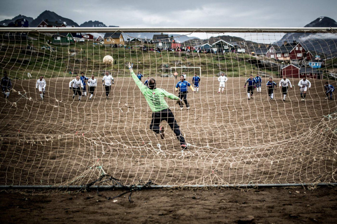 Lo stadio di Tasiilaq