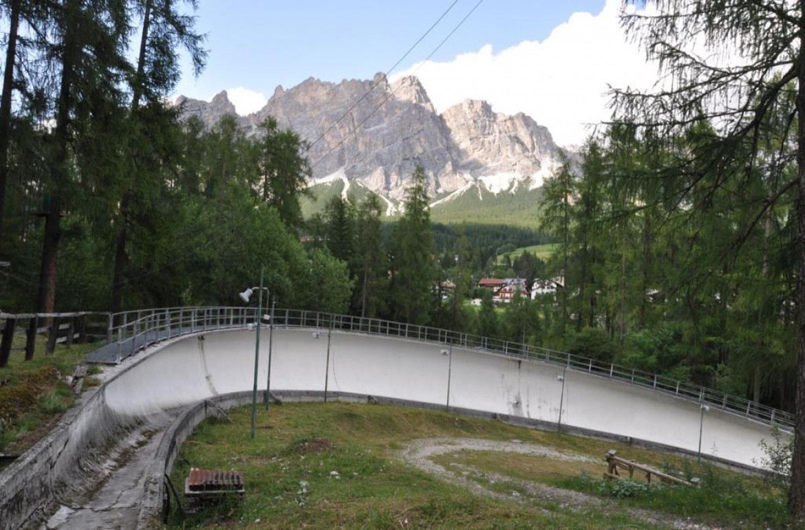 Sulla pista dove scivola Cortina