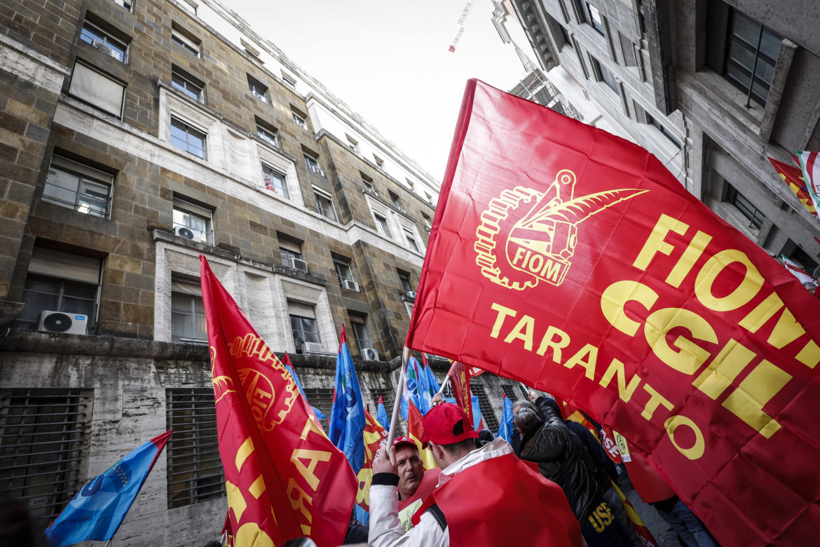 Ex Ilva, fumata nera a palazzo Chigi. Oggi sciopero