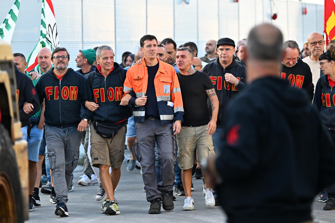 Genova, lo sciopero dei lavoratori dell’Ilva, foto LaPresse